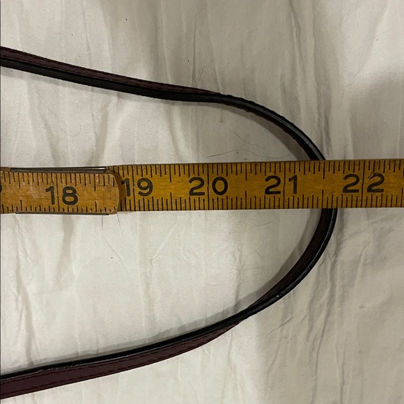 Kate Spade Newbury Lane Sally Crossbody Bag. Saffiano leather. Mulled wine color - Picture 7 of 10